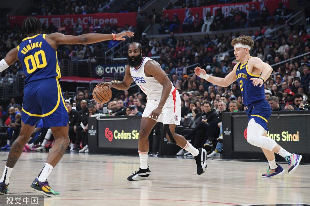 足校时签订 足校时签订