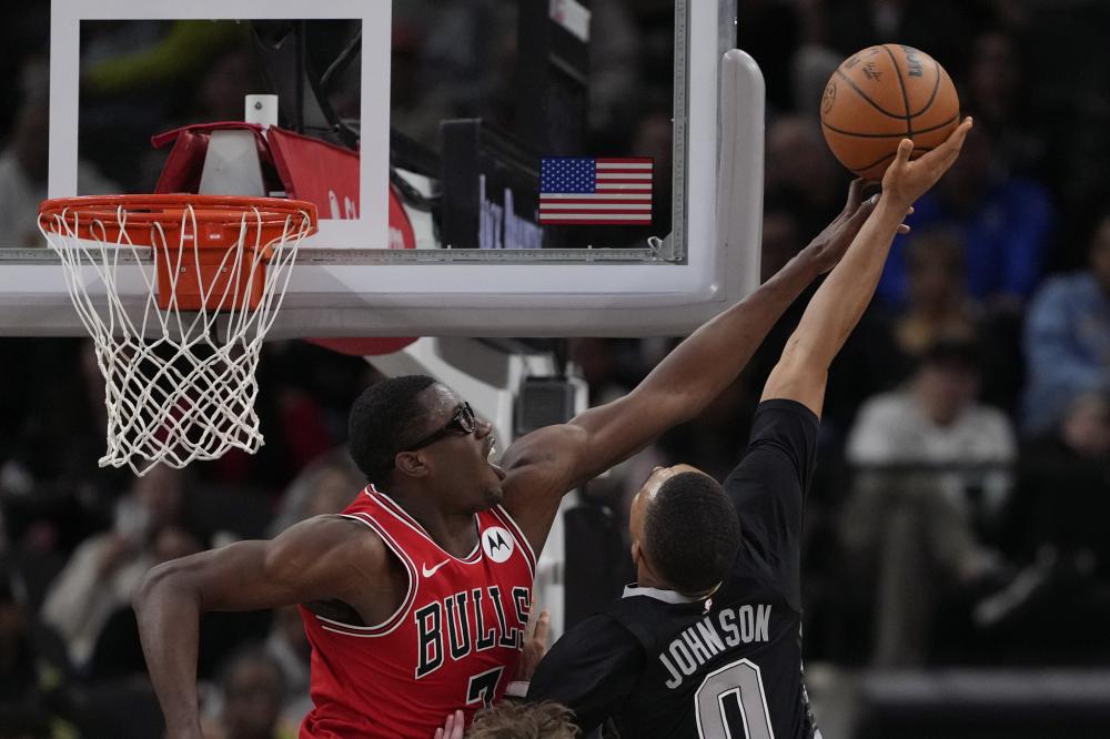 英雄不只是 英雄不只是