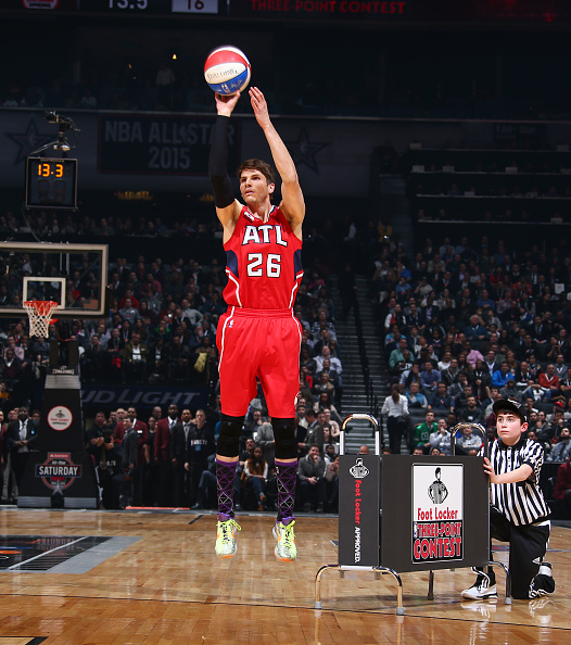 并通过亲身 并通过亲身